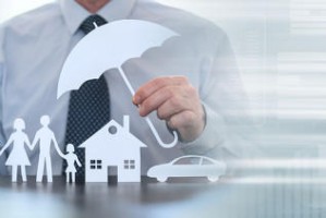 投保时如何防范保险陷阱？