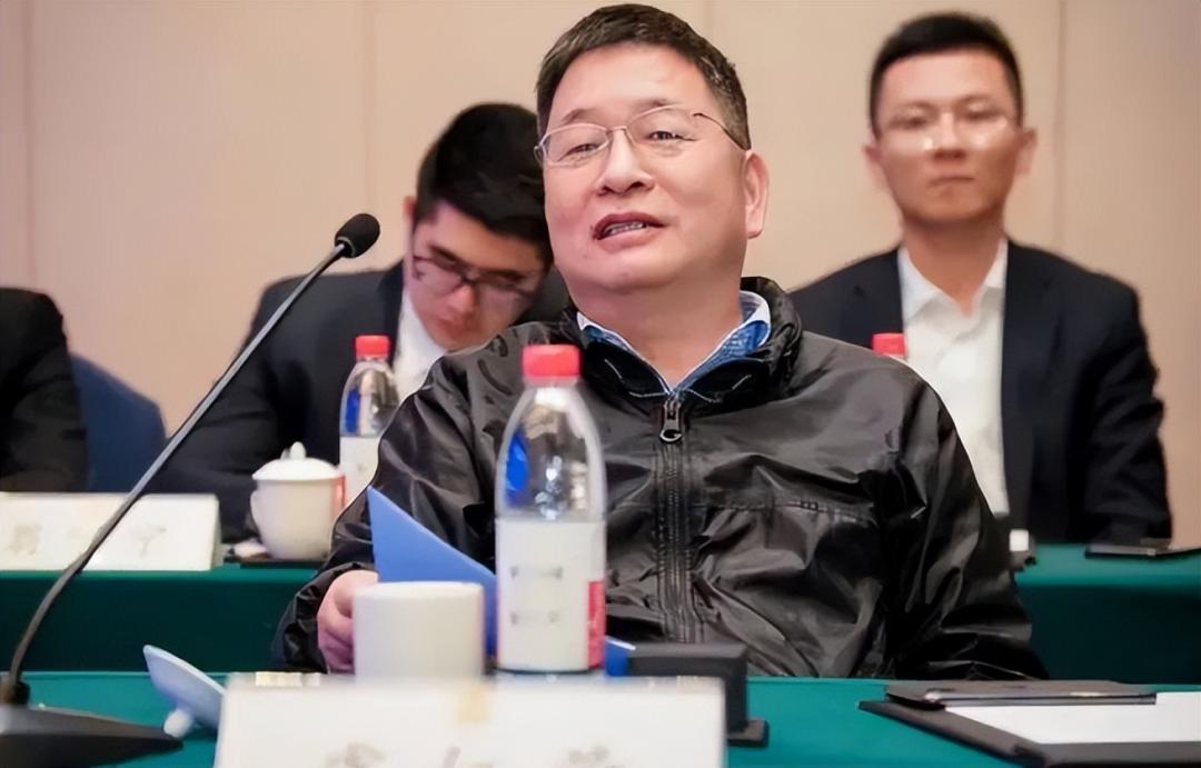 豪捐36亿股份，昔日“中国首善	”又双叒叕做慈善