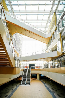 城市更新|从北三环老百货到“绿氧”综合体，北京远洋安贞广场揭牌