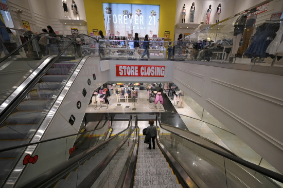 2025年	，我们告别了这些知名品牌