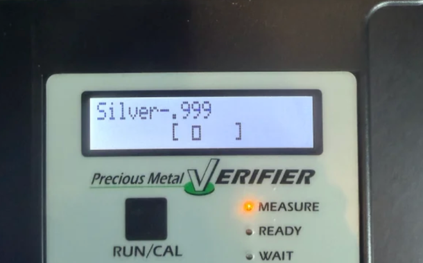 10亿美元、1269万盎司白银，这个男人提前一年押注贵金属赚翻了！