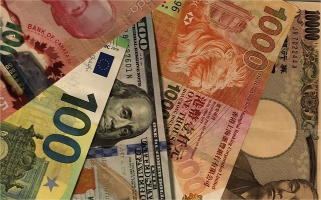 美元能否在风暴中守住高地？日元暴跌只是开始？两大“核弹级”事件正逼近！