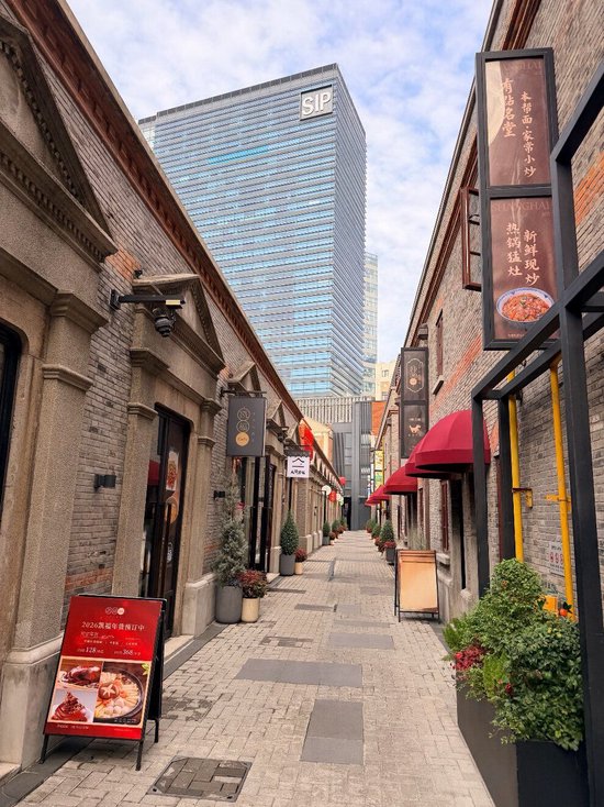 【申万宏源研究春节见闻】在沪过年，看服务消费的潜力与未来