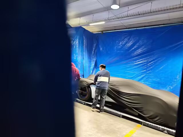 小米汽车惊喜Coming soon	，雷军官宣“明天见”